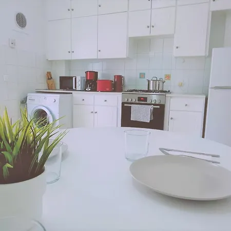 Virtuoso Apartment *