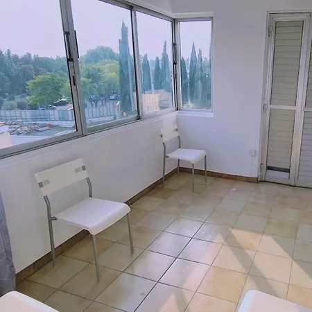 Virtuoso * Nicosia
